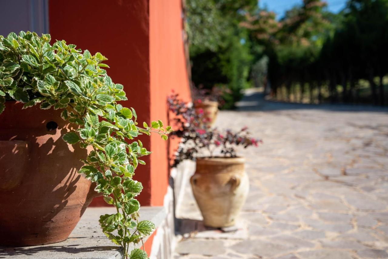Luxury Villa Arianna Tarano Kültér fotó