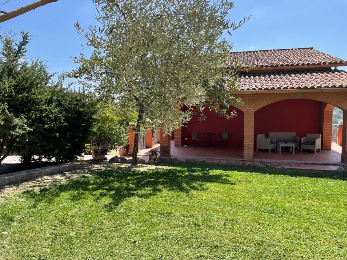 Luxury Villa Arianna Tarano Kültér fotó