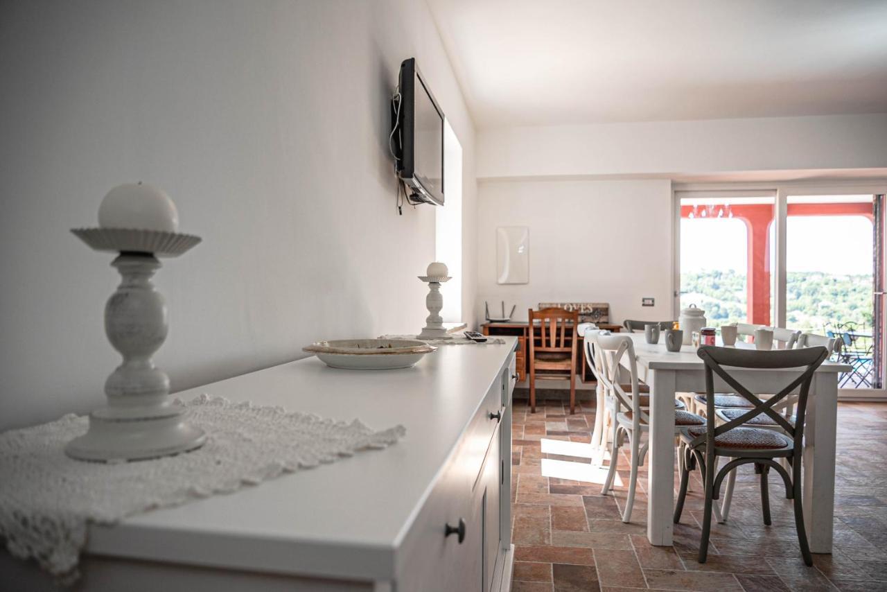 Luxury Villa Arianna Tarano Kültér fotó