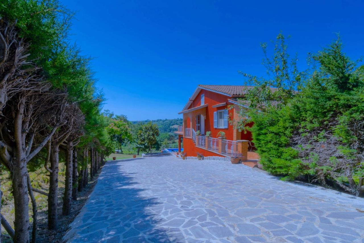 Luxury Villa Arianna Tarano Kültér fotó