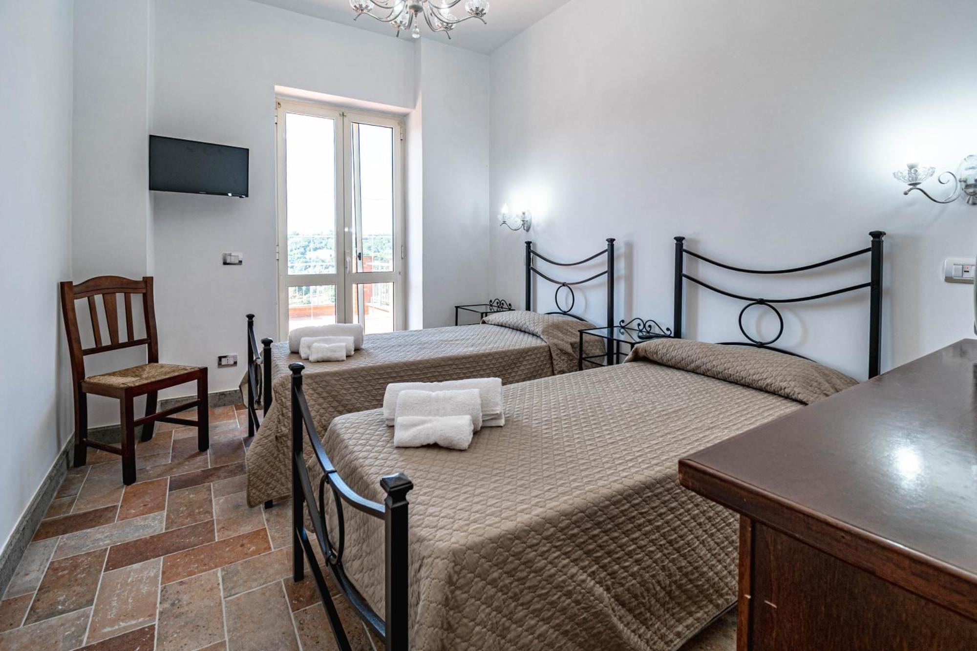 Luxury Villa Arianna Tarano Szoba fotó